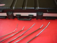 �f���g�c�[��